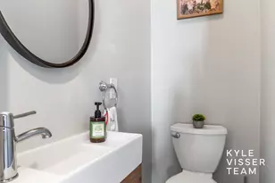622 Gladstone Dr SE, East Grand Rapids, MI 49506 - Photo 11