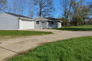 3013 E South St, Jackson, MI 49201 - Photo 13