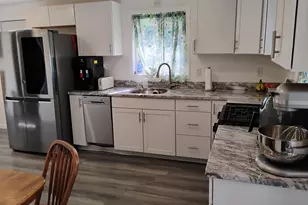 3013 E South St, Jackson, MI 49201 - Photo 7