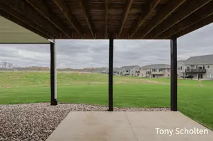 7960 Eagles Roost Trail, Hudsonville, MI 49426 - Photo 19