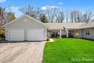 3369 Clear Vista Ct NE, Grand Rapids, MI 49525 - Photo 27