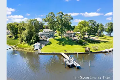 7 Circle Drive, Fruitport, MI 49415 - Photo 1