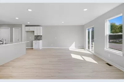 743 Reagan Lane, Milan, MI 48160 - Photo 13