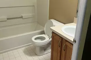 23364 Cornerstone Village Dr, Southfield, MI 48075 - Photo 9