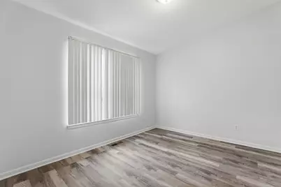 42122 Richmond Drive, Belleville, MI 48111 - Photo 21