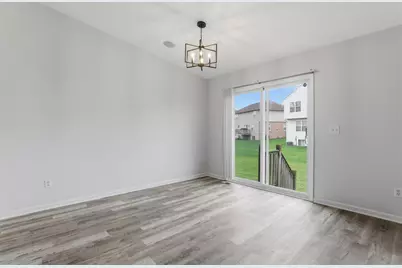 42122 Richmond Drive, Belleville, MI 48111 - Photo 9