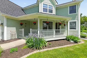 6876 Nollar Rd, Whitmore Lake, MI 48189 - Photo 9