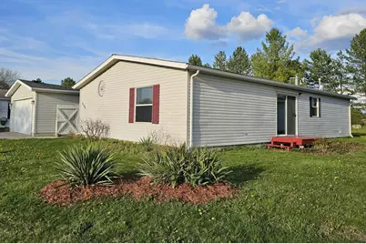 229 Cadgewith E, Lansing, MI 48906 - Photo 1