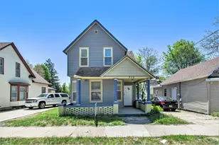 712 Baxter St SE, Grand Rapids, MI 49503 - Photo 1