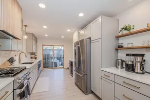 2204 Applewood Ct, Ann Arbor, MI 48103 - Photo 23