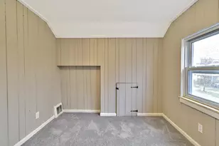345 E Goulson Ave, Hazel Park, MI 48030 - Photo 9
