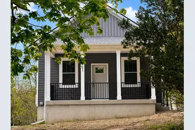 501 Fenimore Avenue, Kalamazoo, MI 49048 - Photo 1