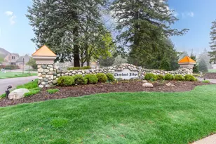 37834 Siena Dr, Farmington, MI 48331 - Photo 3