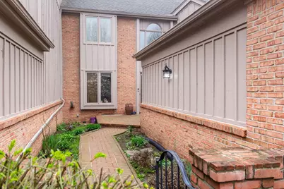 37834 Siena Drive, Farmington, MI 48331 - Photo 5
