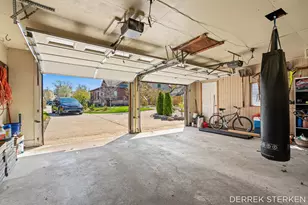43 E Main Ave, Zeeland, MI 49464 - Photo 47