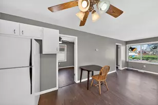 22439 Curie Ave, Warren, MI 48091 - Photo 11