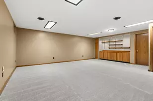 10518 Stadium Dr, Kalamazoo, MI 49009 - Photo 33
