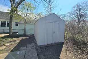 1499 Park St, Muskegon, MI 49441 - Photo 27