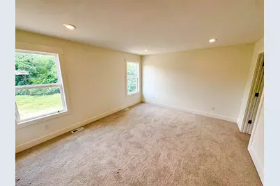 5949 Braemoor Court SE, Caledonia, MI 49316 - Photo 9