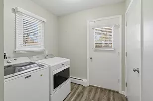 721 Piccadilly Rd, Kalamazoo, MI 49006 - Photo 17