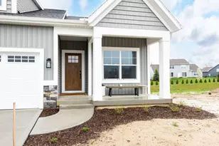 11905 Smithfield Dr, Holland, MI 49424 - Photo 3