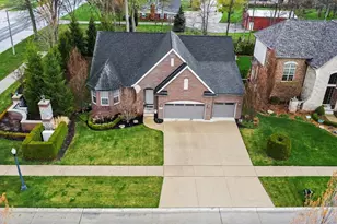 21799 Christenbury Creek Blvd, Macomb, MI 48044 - Photo 31
