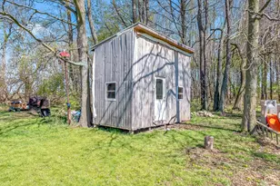320 Jonesville Rd, Jonesville, MI 49250 - Photo 31