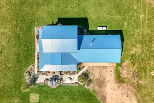 320 Jonesville Rd, Jonesville, MI 49250 - Photo 5