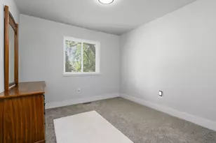 8739 Coyle Dr, Pinckney, MI 48169 - Photo 19