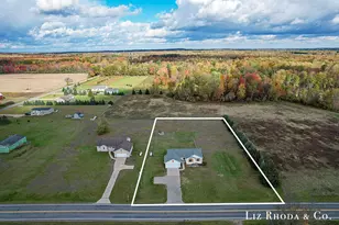 11099 18 Mile Rd NE, Cedar Springs, MI 49319 - Photo 3
