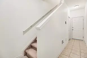 242 N Wixom Rd, Wixom, MI 48393 - Photo 15