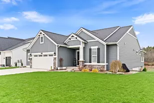 13697 Harrington Lndg, Holland, MI 49424 - Photo 3
