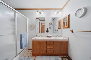 448 Raisin River Dr, Adrian, MI 49221 - Photo 21