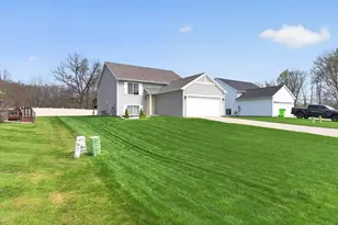 603 Independence Ave, Jackson, MI 49201 - Photo 3