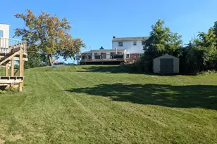 319 Greenridge Dr NW, Grand Rapids, MI 49544 - Photo 3