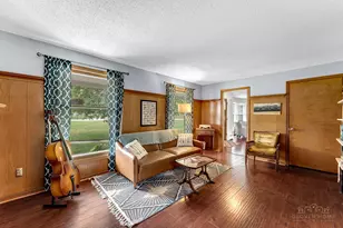 319 Greenridge Dr NW, Grand Rapids, MI 49544 - Photo 11