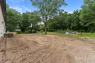 2336 MacArthur Rd, Muskegon, MI 49442 - Photo 5