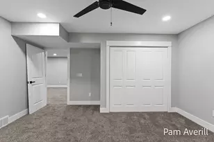 2336 MacArthur Rd, Muskegon, MI 49442 - Photo 35