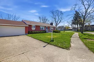 1230 Princeton Rd, Muskegon, MI 49441 - Photo 3