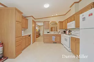 4460 Oakland Dr, Allendale, MI 49401 - Photo 11