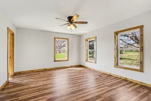 14571 S 38th St, Vicksburg, MI 49097 - Photo 9