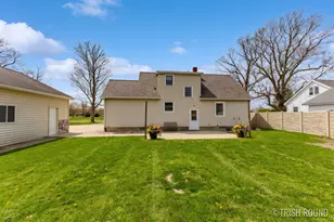 554 Kenowa Ave SW, Grand Rapids, MI 49534 - Photo 21