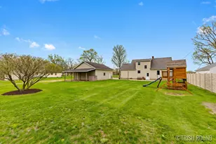 554 Kenowa Ave SW, Grand Rapids, MI 49534 - Photo 23