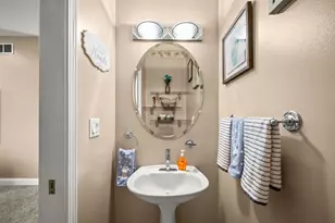 2349 Riverside Pointe Dr, Saint Joseph, MI 49085 - Photo 29