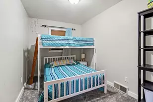 90 S Clymer St, Pentwater, MI 49449 - Photo 17