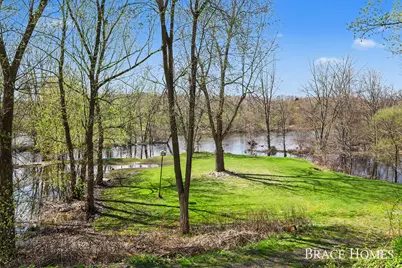 249 Thurman Street, Belding, MI 48809 - Photo 33