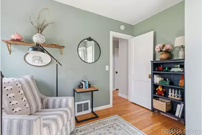1757 Warwick Road SE, East Grand Rapids, MI 49506 - Photo 23