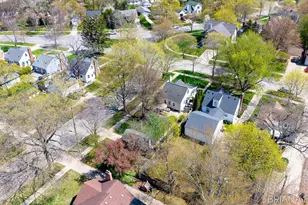1757 Warwick Rd SE, East Grand Rapids, MI 49506 - Photo 43