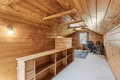 1757 Warwick Road SE, East Grand Rapids, MI 49506 - Photo 25