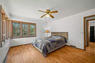 4796 Naomi Ln, Saint Joseph, MI 49085 - Photo 37